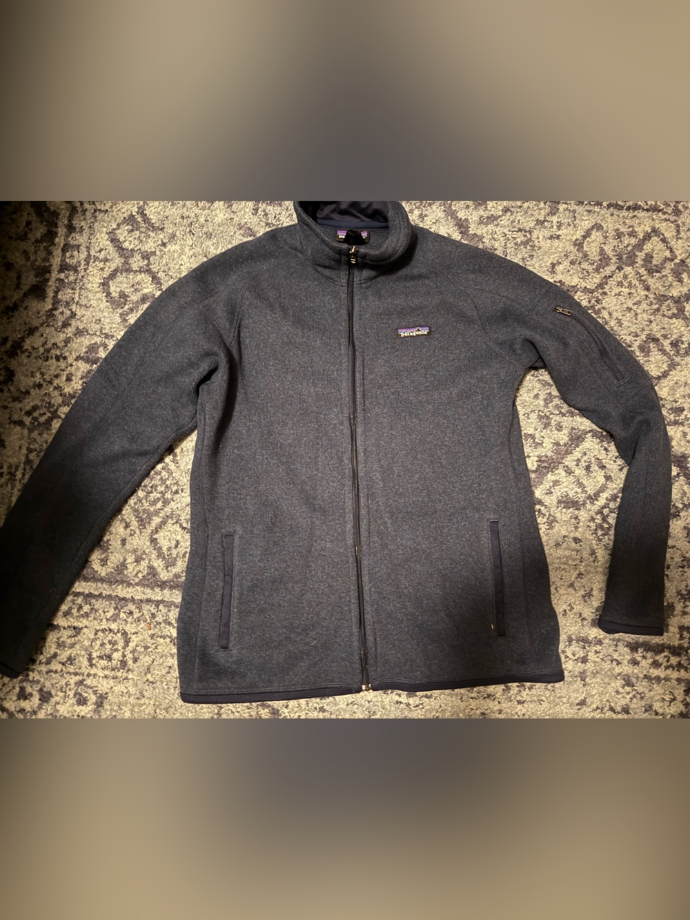 Patagonia zip up sweater